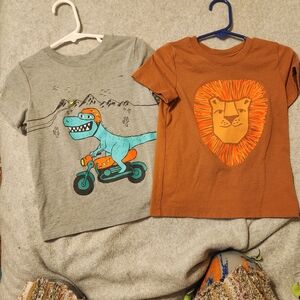 Cat & Jack Kids' Tees - Gray Dinosaur and Brown Lion